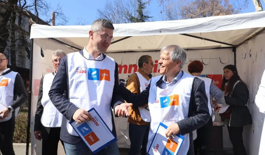Andrei Caramitru vede „o catastrofă de proporții epice” la alegeri şi cere demisiile lui Barna şi Cioloş