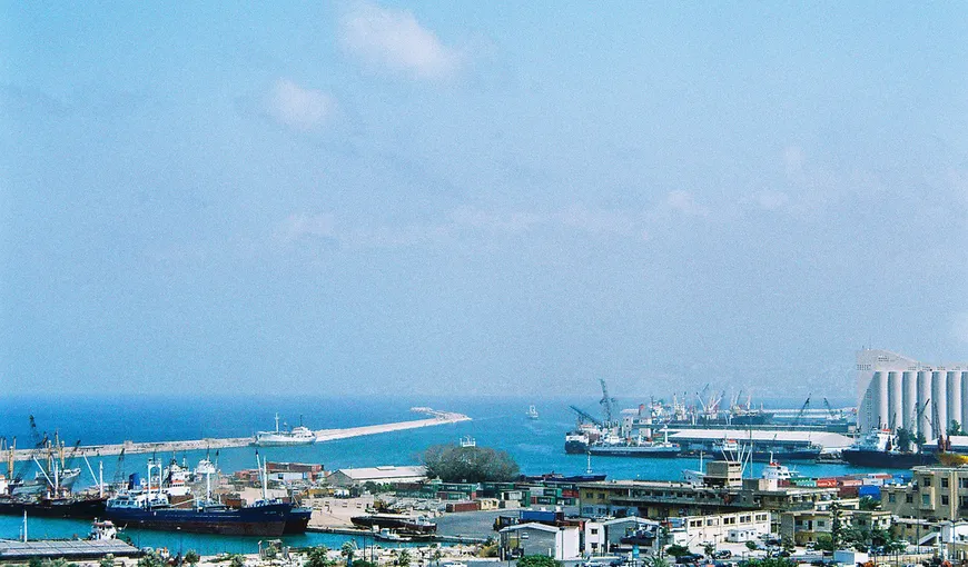 Mai multe tone de nitrat de amoniu au fost descoperite în apropierea portului Beirut