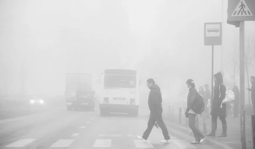 Cod GALBEN de ceaţă în România. Vizibilitatea este redusă sub 200 de metri