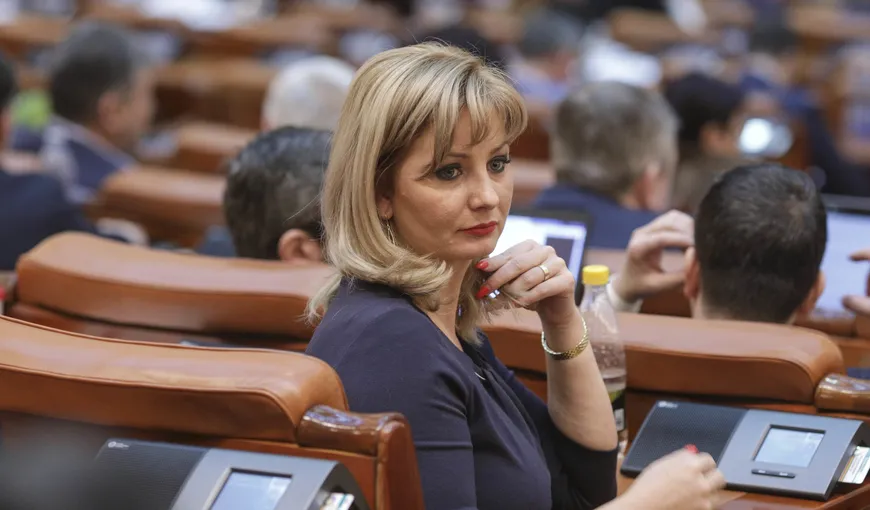 Roxana Paţurcă, senatoarea exclusă din PSD: „Se ştia de dimineaţă în grupul parlamentar că moţiunea nu va trece din lipsă de cvorum”