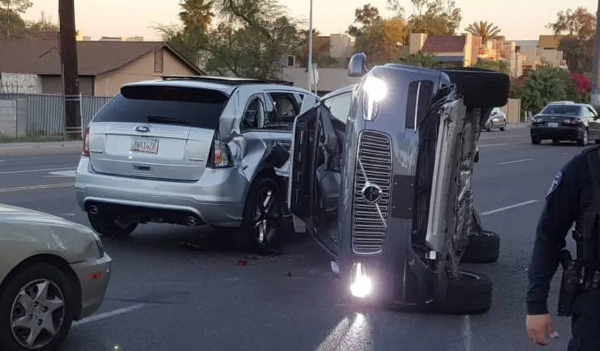 Şoferul de urgenţă al unei maşini Uber Technologies care a omorât o femeie, acuzat de omucidere din neglijenţă