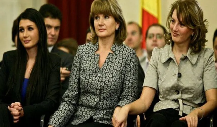 Ce pensie are Maria Băsescu. Soţia fostului preşedinte al României încasează lunar o sumă la care nu se aşteaptă nimeni