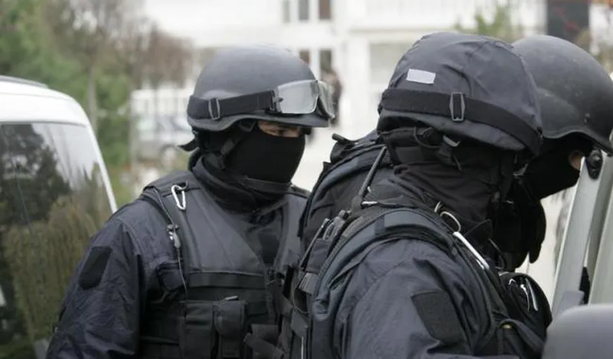 Descinderi ale poliţiştilor din Timiş într-un caz de delapidare de zeci de milioane de euro, de la AEM