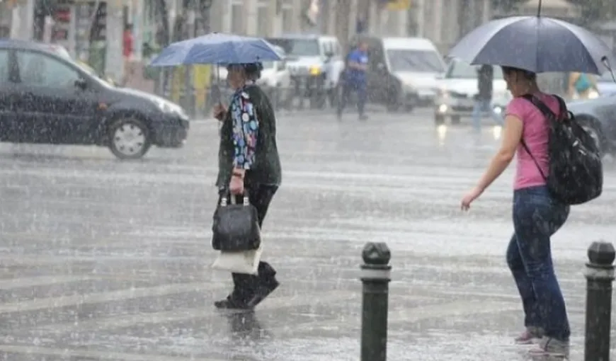 PROGNOZA METEO. Se strică vremea în România. Ploile îşi fac apariţia pe întreg teritoriul