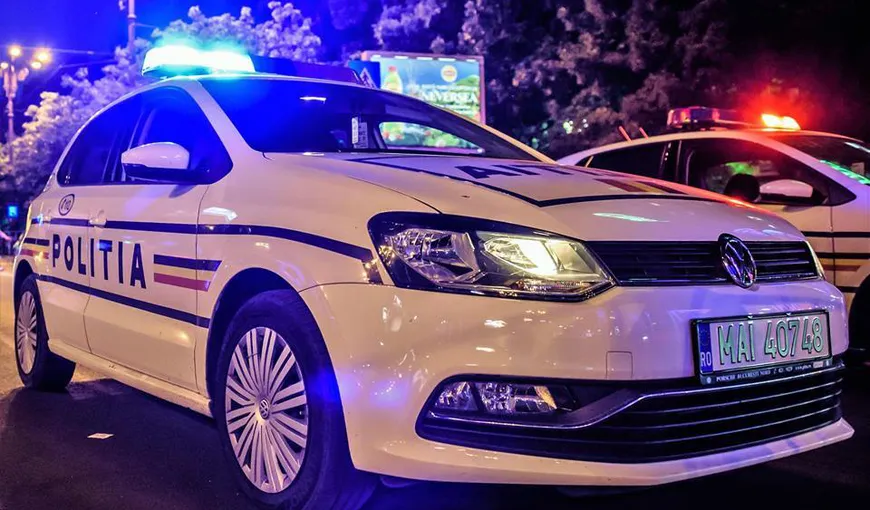 Intervenţie a Poliţiei Capitalei în parcarea unui mall din Bucureşti unde s-au strâns pasionaţii de drifturi VIDEO
