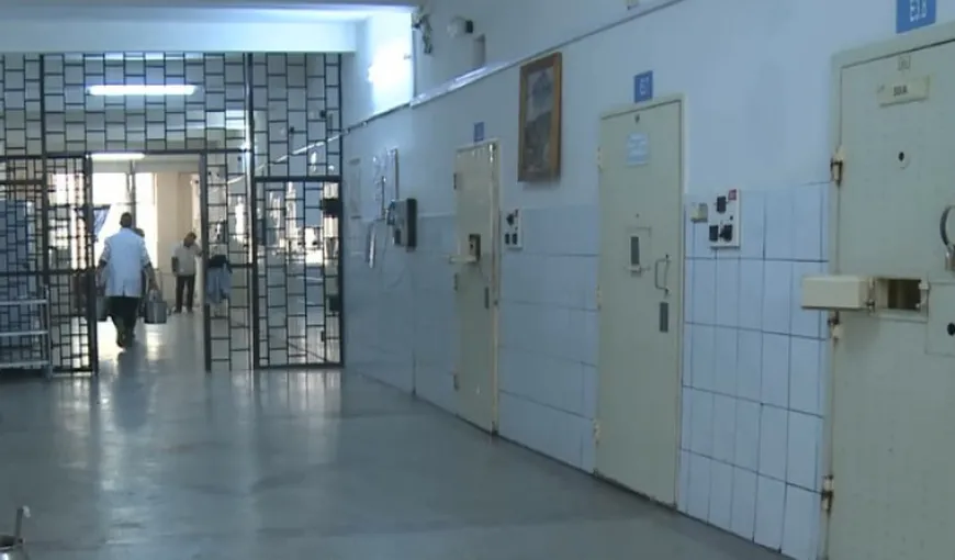 Administraţia Penitenciarelor suspendă transferul deţinuţilor şi munca în puncte de lucru exterioare