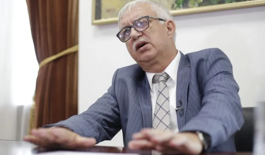Augustin Zegrean: „Mandatul parlamentului se prelungeşte de drept, nu prin proiect de lege”