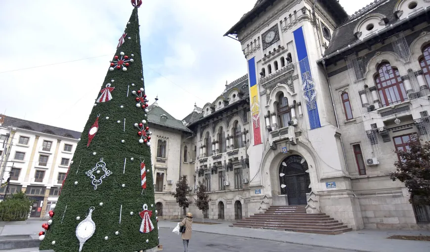 Târg de Crăciun 2020. În Craiova, Olguţa Vasilescu nu renunţă la festivităţile de iarnă. În Sectorul 6 va fi beznă