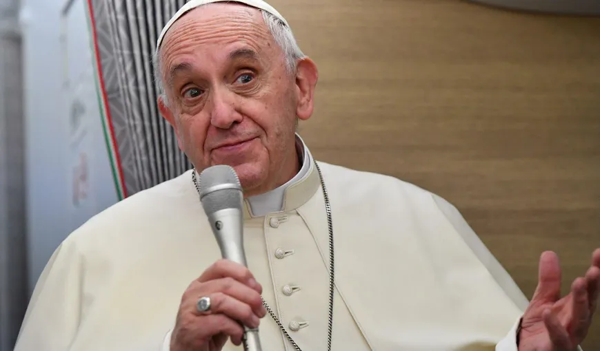Vaticanul anunţă că declaraţiile Papei legate de relaţiile cuplurilor de acelaşi sex nu schimbă doctrina Bisericii Catolice
