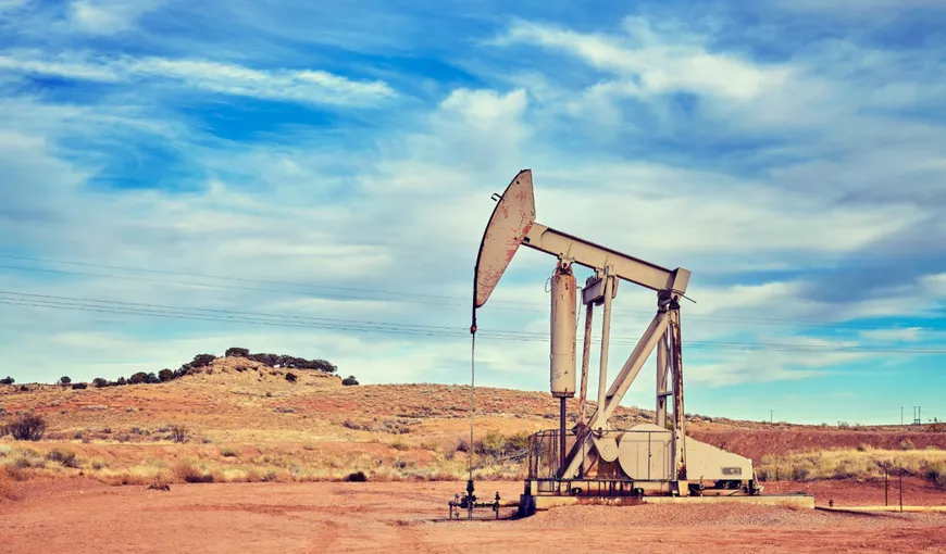 Preţul petrolului a crescut marţi cu 4% şi este la cea mai mare valoare din luna martie