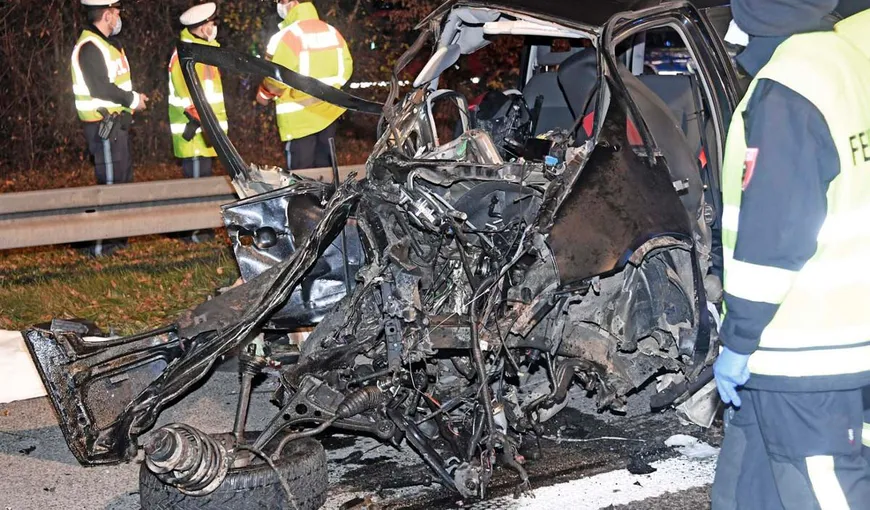 Doi români morţi într-un accident înfiorător în Germania. Şoferul a condus cu viteză pe contrasens, pe o autostradă
