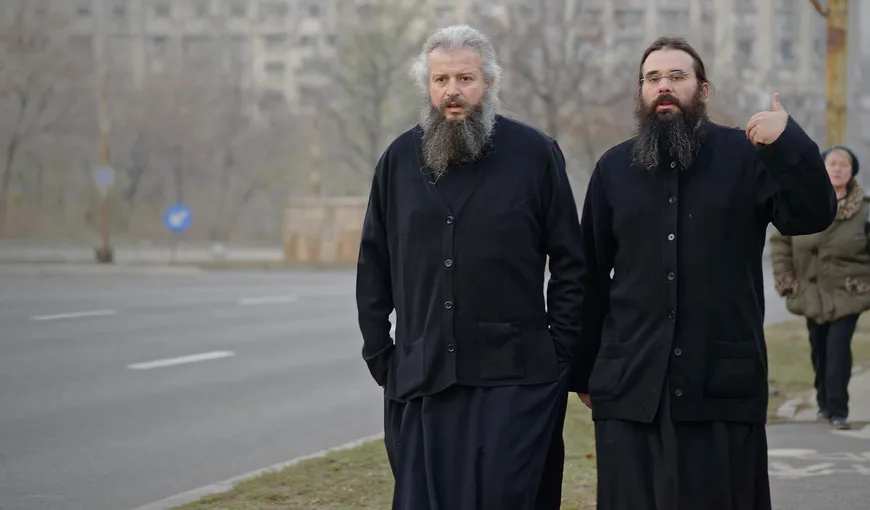 Un călugăr cu COVID a spart geamurile salonului și a fugit din spitalul Târgu Cărbuneşti