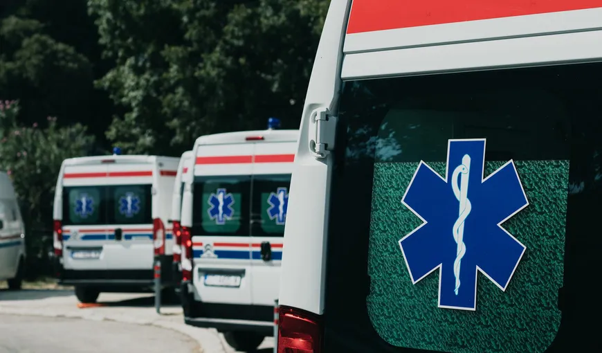 Ambulanţier din Iaşi, umilit de doi adolescenţi pentru că nu a vrut să le facă testul COVID-19: „Am rămas şocat”