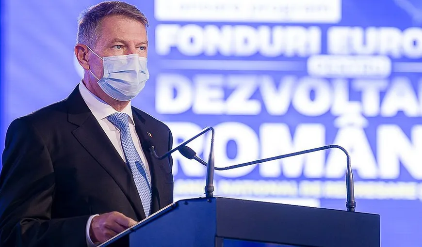 Klaus Iohannis, apel la români cu o seară înaintea alegerilor. Îndemnul la vot scris cu fontul și culorile PNL