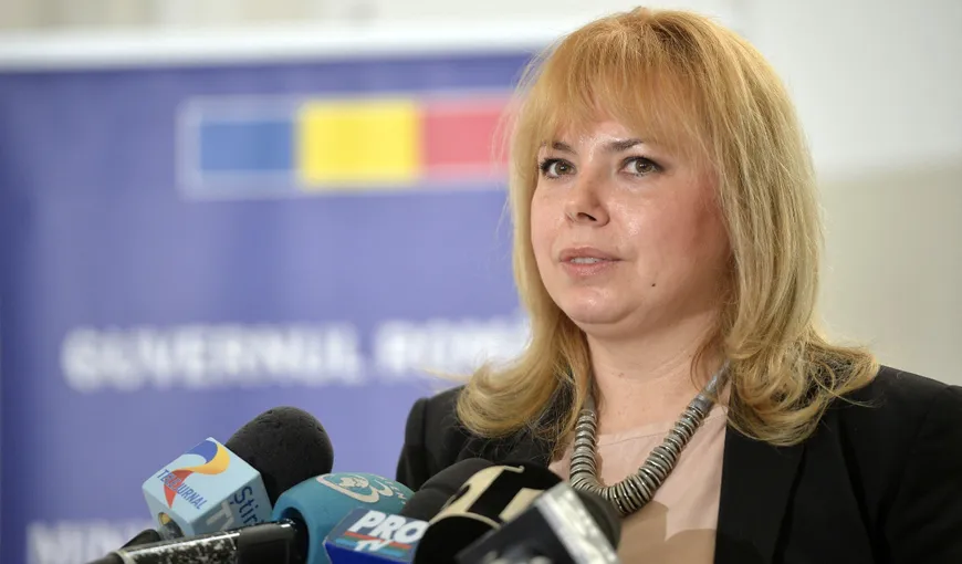 Anca Dragu (USR-PLUS) este prima femeie aleasă Preşedinte al Senatului în România