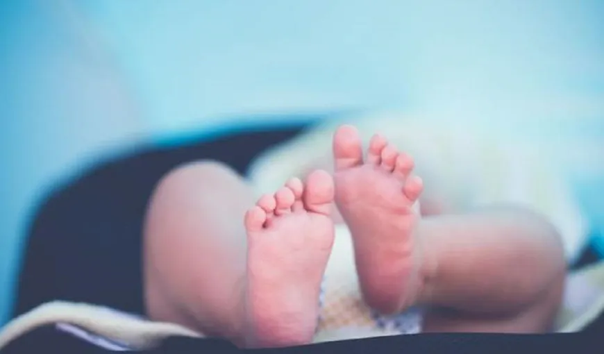 Malpraxis la spitalul din Slatina. Un bebeluș a murit la două zile după naștere