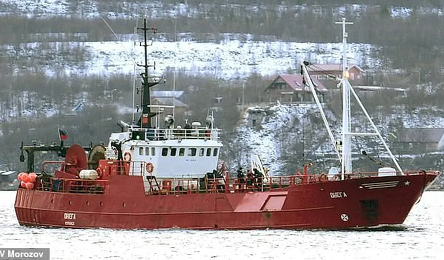 Navă de pescuit scufundată în Oceanul Arctic. 17 marinari sunt daţi dispăruţi