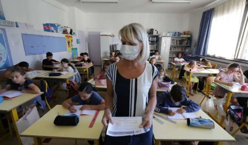 Redeschiderea şcolilor, cerută de primarul PNL din Târgu Jiu. „Copiii ar trebui să se întoarcă la şcoală. La noi numărul persoanelor infectate cu noul coronavirus este mic”