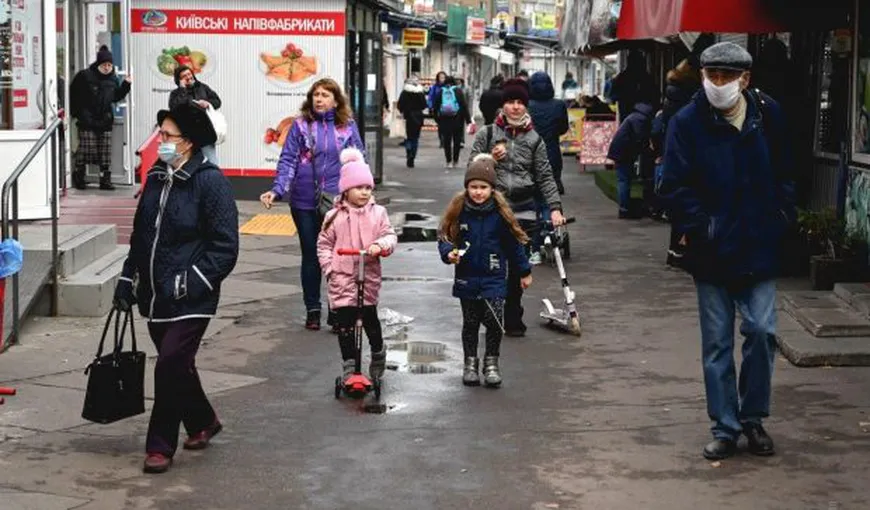 „Vacanţa de iarnă în siguranţă”, şcolile şi restaurantele rămân închise până pe 24 ianuarie, în Ucraina