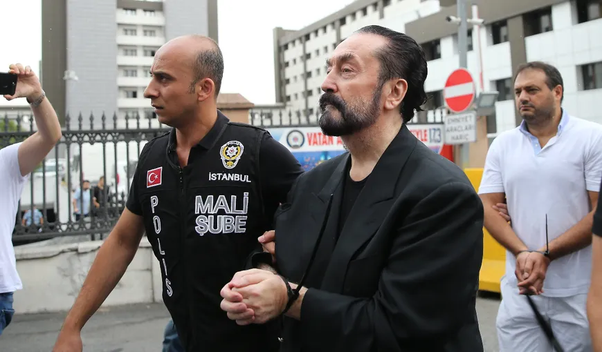 Condamnare la 1.075 de ani de închisoare pentru un teleevanghelist turc, acuzat de abuz sexual asupra unor minori