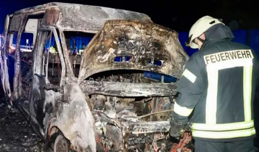 Un microbuz plin cu români a luat foc în Germania! Autorităţile au intervenit de urgenţă