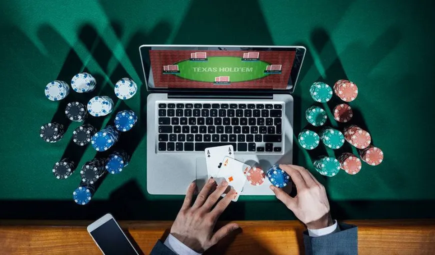 Zoom poker: Încasările camerelor de poker online din SUA s-au dublat în 2020