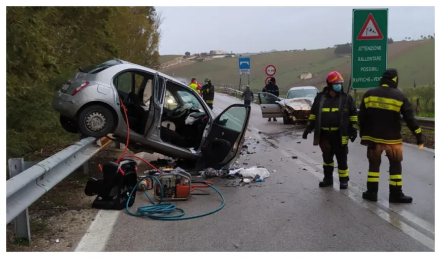 Accident cumplit în Italia. Un român a murit pe loc, se întorcea cu familia de la biserică