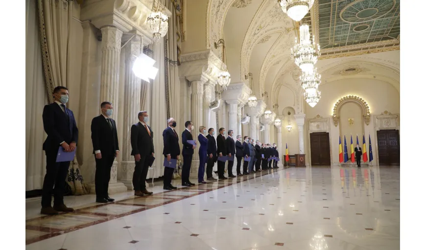 Klaus Iohannis bagă în şedinţă liderii coaliţiei de guvernare