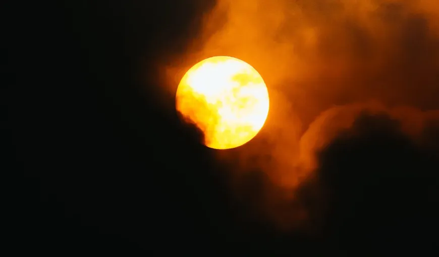 ECLIPSE 2021! Ce SCHIMBARI PUTERNICE vor aduce cele 4 eclipse ale anului?