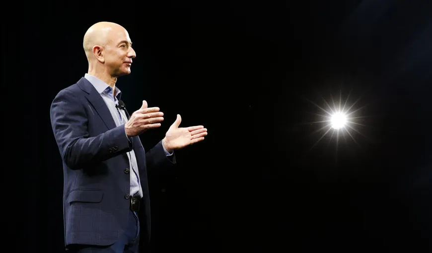 Jeff Bezos se retrage de la conducerea Amazon în 2021
