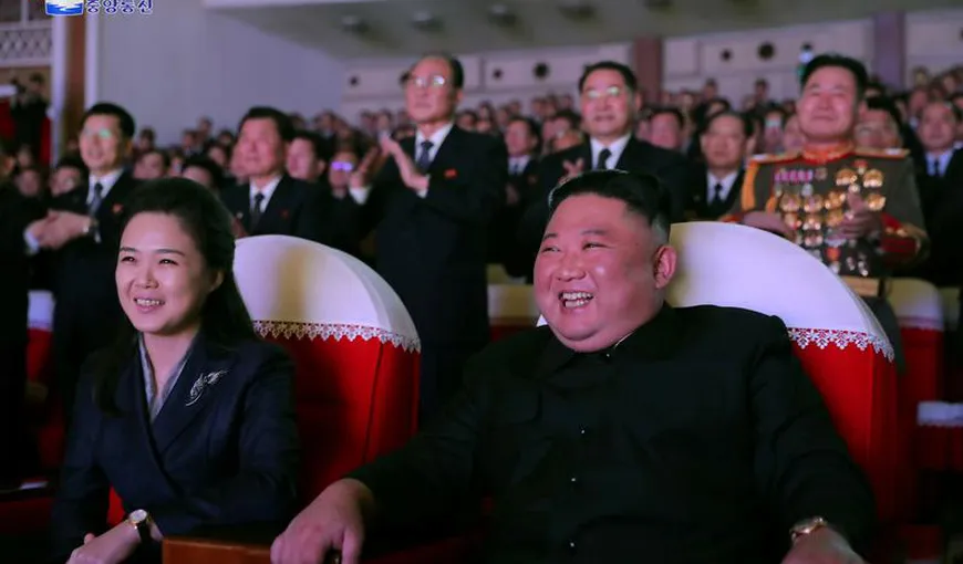 Soţia dictatorului nord-coreean, prima apariţie publică după un an de absenţă. Cele mai recente imagini cu cuplul prezidenţial FOTO