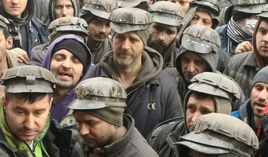 Minerii continuă protestele în Valea Jiului în ciuda promisiunilor guvernanţilor: „Minerii şi Valea şi-au pierdut răbdarea”