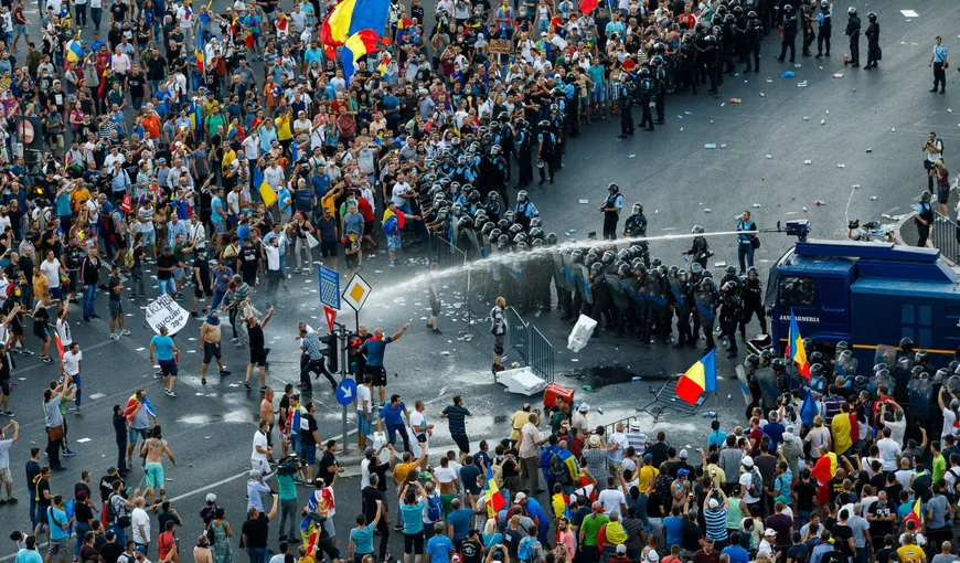 Propunerea ca 10 august să fie declarată zi Naţională a României a fost respinsă. Oana Ţoiu: Protestul de atunci a fost pentru a apăra legea!
