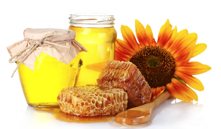 Beneficiile fagurelui de miere. 4 trucuri perfecte pentru a avea o piele stralucitoare in aceasta primavara