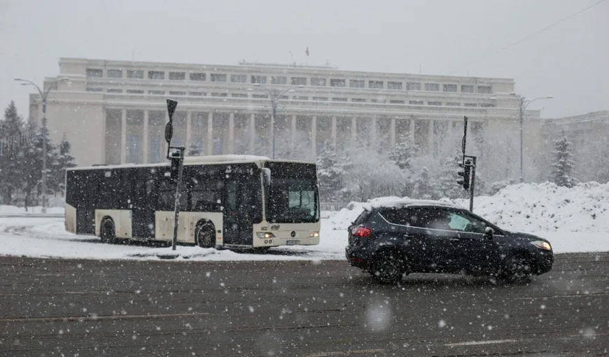 Revin ninsorile abundente în jumătate de ţară. Se va depune strat de zăpadă şi în Bucureşti