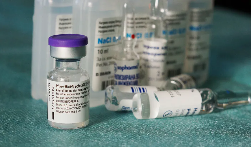 O nouă tranşă de vaccin Pfizer ajunge în România. Cum vor fi distribuite noile doze
