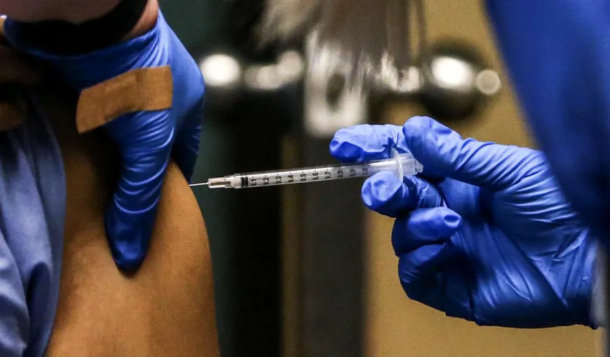 Culmea turismului pentru vaccinare: A mers 800 km ca să se imunizeze anti-COVID cât mai repede