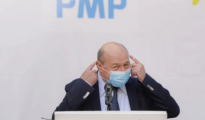 EXCLUSIV Traian Băsescu sare în apărarea lui Vlad Voiculescu: „Suntem singura ţară cu pretenţia de a fi civilizată în care conducerea bătăliei împotriva pandemiei nu a fost la ministrul Sănătăţii”