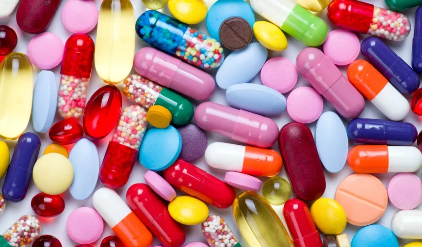 OMS: Lecţiile învăţate în pandemie trebuie folosite pentru combaterea rezistenţei la antibiotice