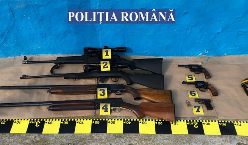 Soţiile asasinilor care au executat un afacerist din Vrancea, săltate pentru trafic de arme