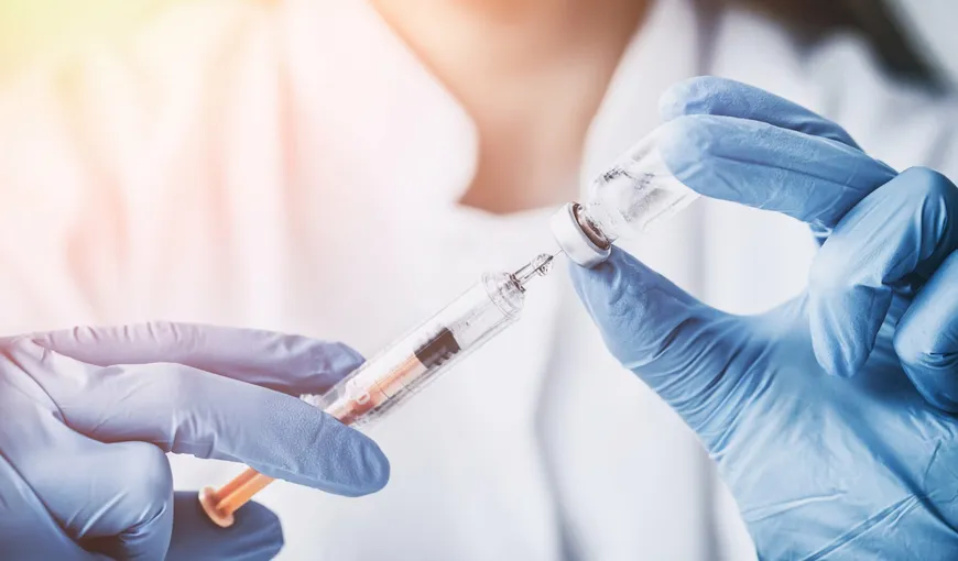 Incidenţa apariţiei cheagurilor de sânge după administrarea vaccinului AstraZeneca aproape s-a dublat într-o săptămână. Anunţ îngrijorător al autorităţilor din Marea Britanie