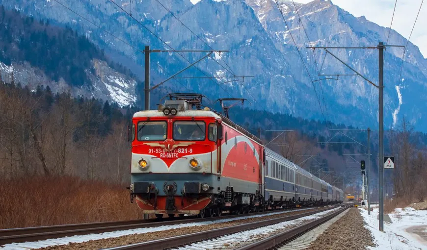 CFR Călători suplimentează numărul de trenuri în minivacanţa de 1 Mai şi Paşte. Biletele se pot cumpăra şi online