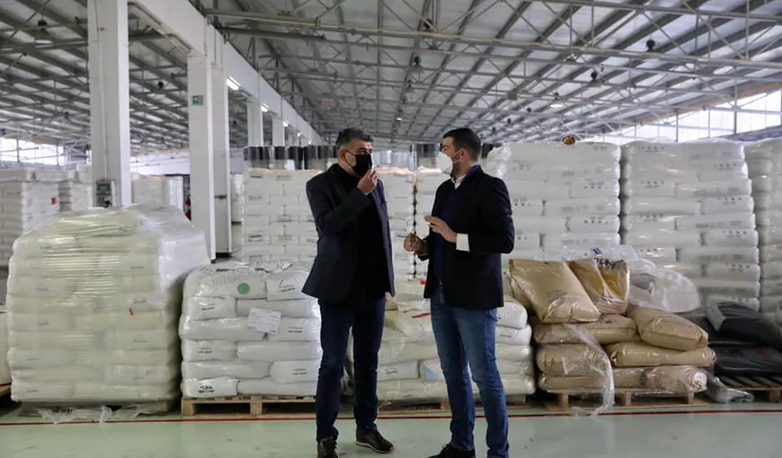 Marcel Ciolacu îi acuză pe Cîţu, Voiculescu şi Orban că au interzis exportul de măşti: „Producătorii români au fost împiedicaţi să-şi vândă marfa”