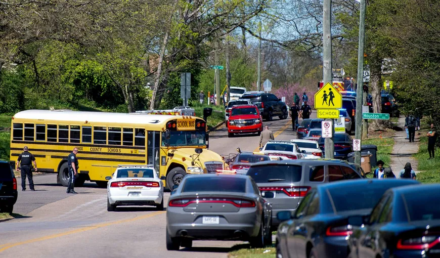 Atac armat la un liceu din Tennessee, cu mai multe victime. Tensiuni şi la Minneapolis după ce un tânăr de culoare a fost ucis