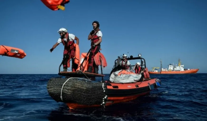 O ambarcaţiune cu 24 de cadavre la bord a ajuns în Canare