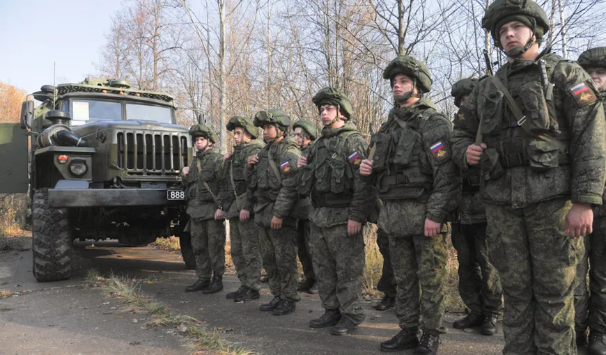 Manevră de ultimă oră a Rusiei privitoare la trupele din Crimeea şi de la Marea Neagră. Ministrul Apărării a ordonat întoarcerea la bază