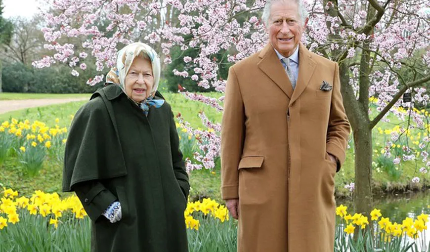 Regina Elisabeta şi Prinţul Charles, imagini rare de Paşte: „E o zi foarte frumoasă şi sunt încântată că mă aflu aici”