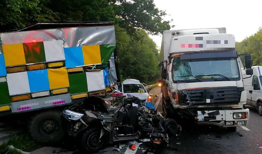 Accident grav pe A1 Bucureşti-Piteşti. O persoană a murit, iar alta este grav rănită