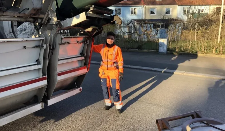 Fosta primăriţă a celui de-al doilea oraş ca mărime al Suediei s-a lăsat de politică şi conduce un camion de gunoi