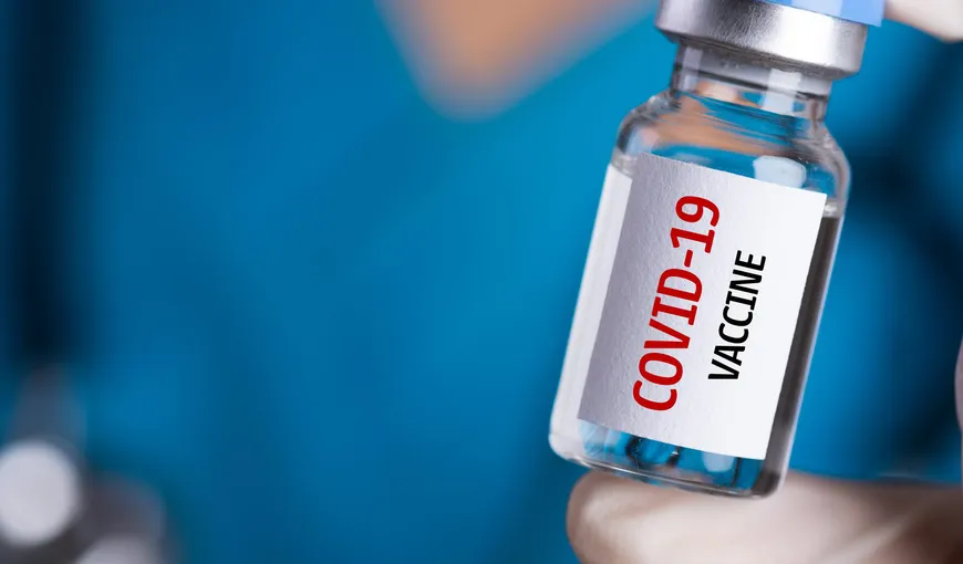 Specialiştii recomandă vaccinarea anuală anti-Covid. Se vor cumpăra doze până în 2023